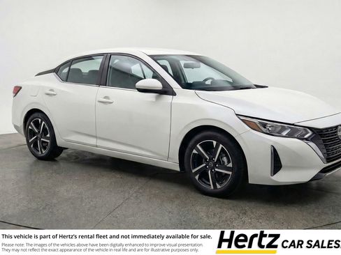 Used 2025 Nissan Sentra SV image 1
