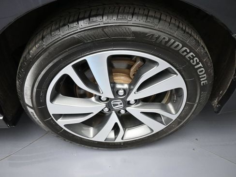 Certified 2024 Honda Odyssey Touring image 15