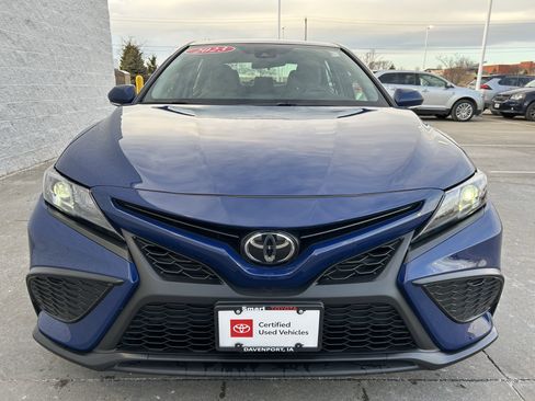 Certified 2023 Toyota Camry SE image 2