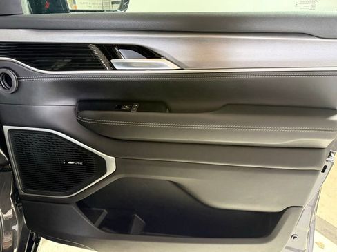 New 2026 Jeep Grand Wagoneer 4WD image 17
