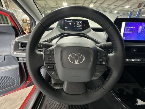 Used 2024 Toyota Prius LE AWD/4WD image 15