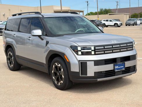 Used 2025 Hyundai Santa Fe SEL image 7