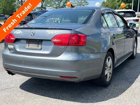 Used 2012 Volkswagen Jetta TDI FWD image 9