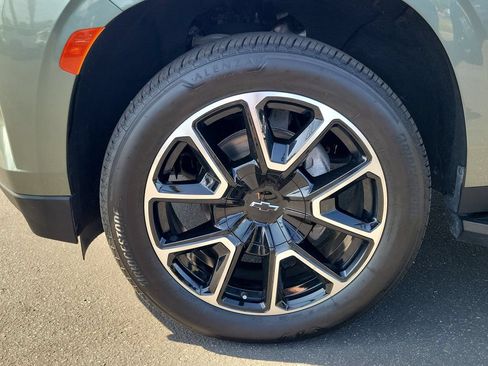 Used 2023 Chevrolet Tahoe RST AWD/4WD image 28