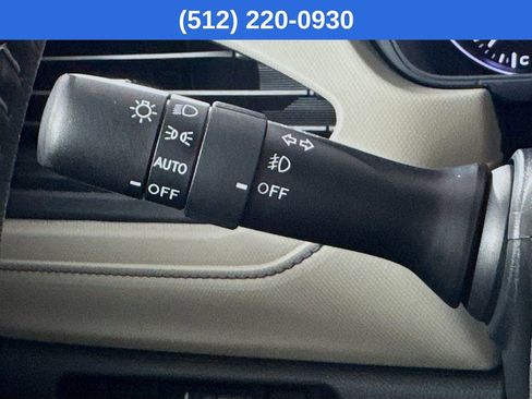 Used 2026 Subaru Forester Premium image 13