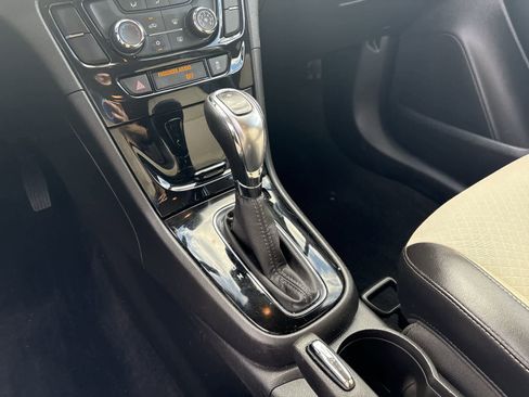 Used 2018 Buick Encore Preferred image 16