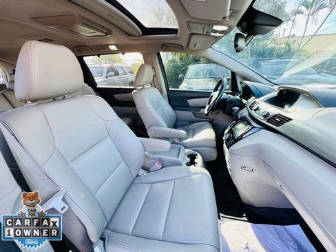 Used 2015 Honda Odyssey EX-L image 18