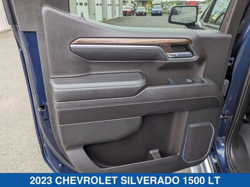 Used 2023 Chevrolet Silverado 1500 LT AWD/4WD image 29