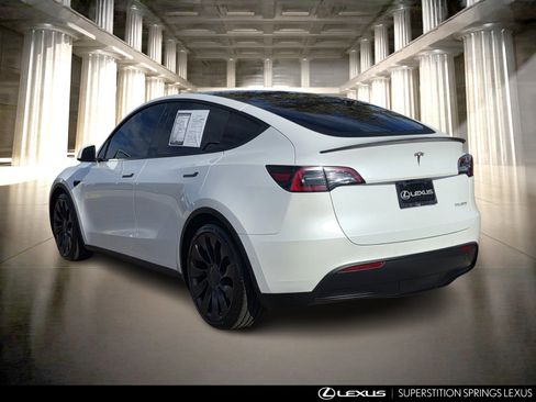 Used 2021 Tesla Model Y Performance image 7