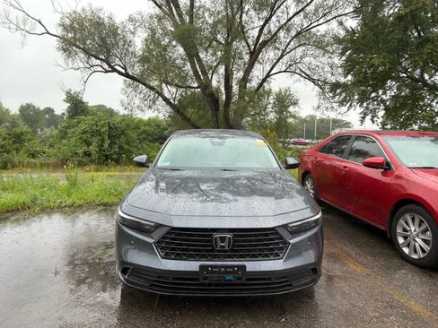 Used 2024 Honda Accord EX-L image 6