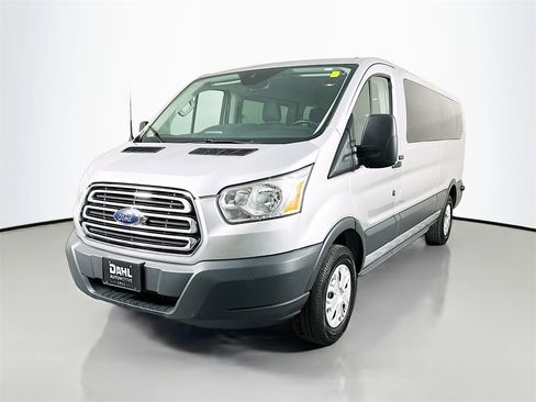 Used 2017 Ford Transit 350 XLT image 3