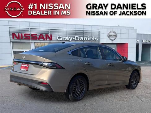 New 2026 Nissan Sentra SV w/ SV Convenience Package FWD image 3
