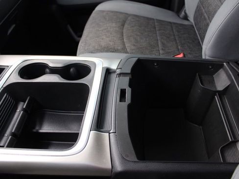 Used 2018 RAM 1500 Big Horn image 34