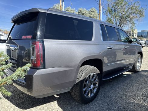 Used 2018 GMC Yukon XL Denali w/ Open Road Package AWD/4WD image 3