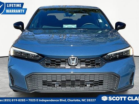 Used 2025 Honda Civic Sport image 2