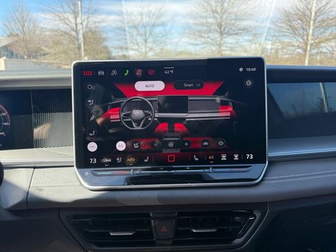 New 2026 Volkswagen Tiguan SE R-Line image 18