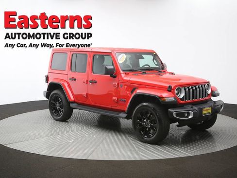 Used 2025 Jeep Wrangler Unlimited Sahara image 47