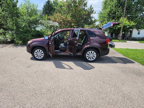 Used 2013 Kia Sorento LX FWD image 18