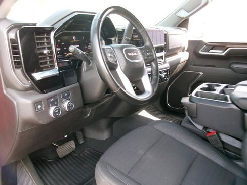 Used 2025 GMC Sierra 1500 Elevation AWD/4WD image 12