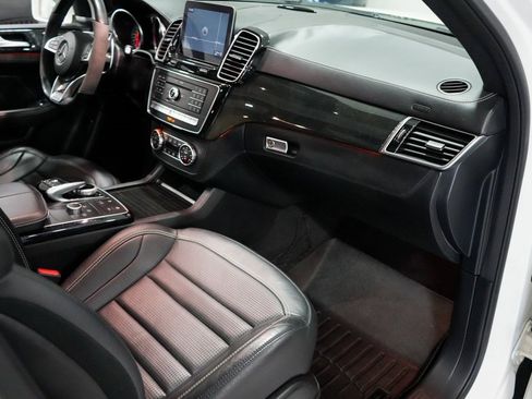 Used 2018 Mercedes-Benz GLE 63 AMG 4MATIC w/ Premium 3 Package image 14