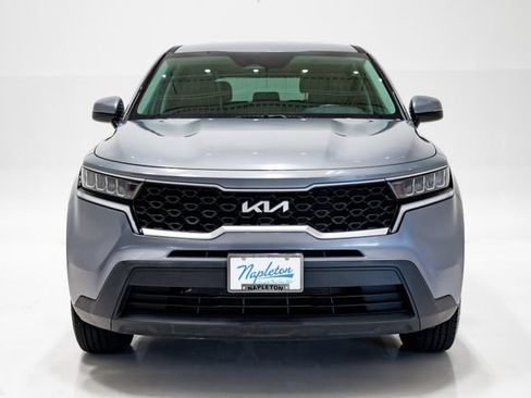 Certified 2023 Kia Sorento LX AWD/4WD image 4