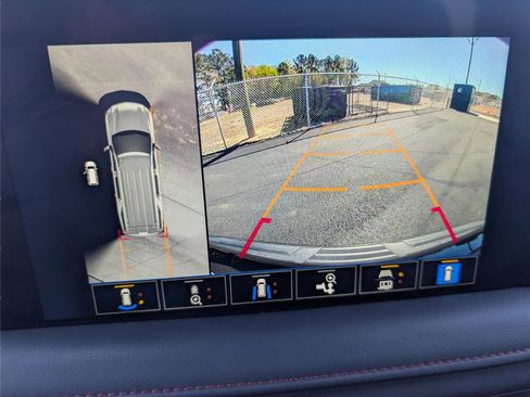 Used 2023 Chevrolet Tahoe RST w/ RST Performance Edition image 36