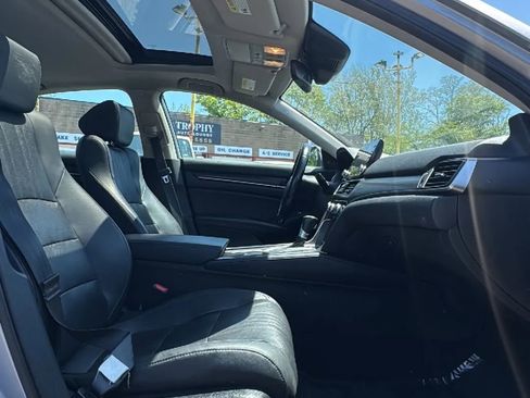 Used 2021 Honda Accord EX-L image 24