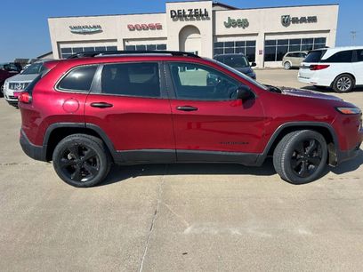 Used 2016 Jeep Cherokee Sport