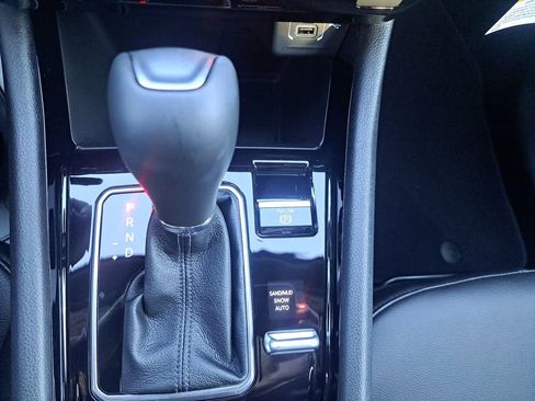 New 2026 Jeep Compass Latitude image 11