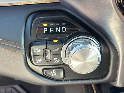 Used 2022 RAM 1500 Limited AWD/4WD image 15