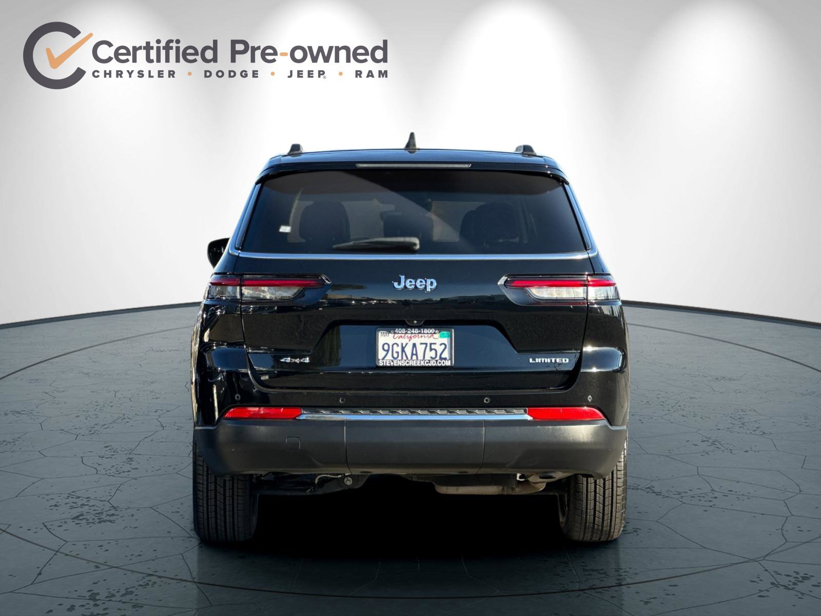 Used 2023 Jeep Grand Cherokee L Limited AWD/4WD image 5