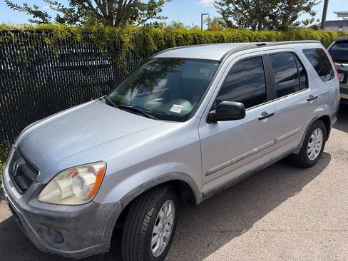 Used 2005 Honda CR-V LX image 5
