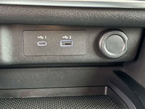 Used 2021 Nissan Rogue S image 26