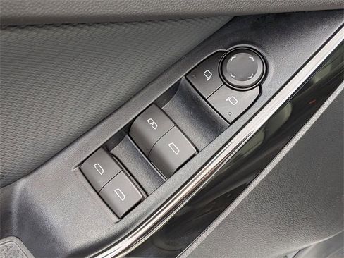 New 2026 Chevrolet Equinox LT w/ Convenience Package II image 13