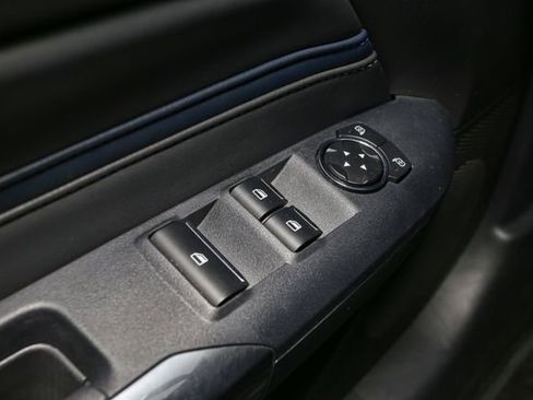 Used 2025 Ford Mustang GT Premium image 37