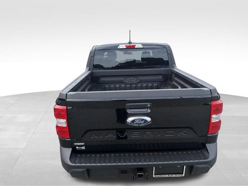 Used 2024 Ford Maverick XL FWD image 4