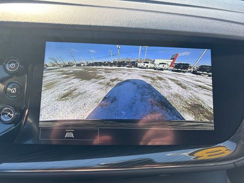 Used 2023 Buick Envision Essence image 26