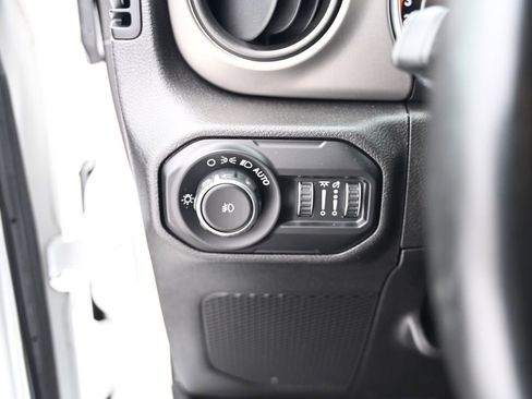 Used 2021 Jeep Wrangler Unlimited Sport image 23