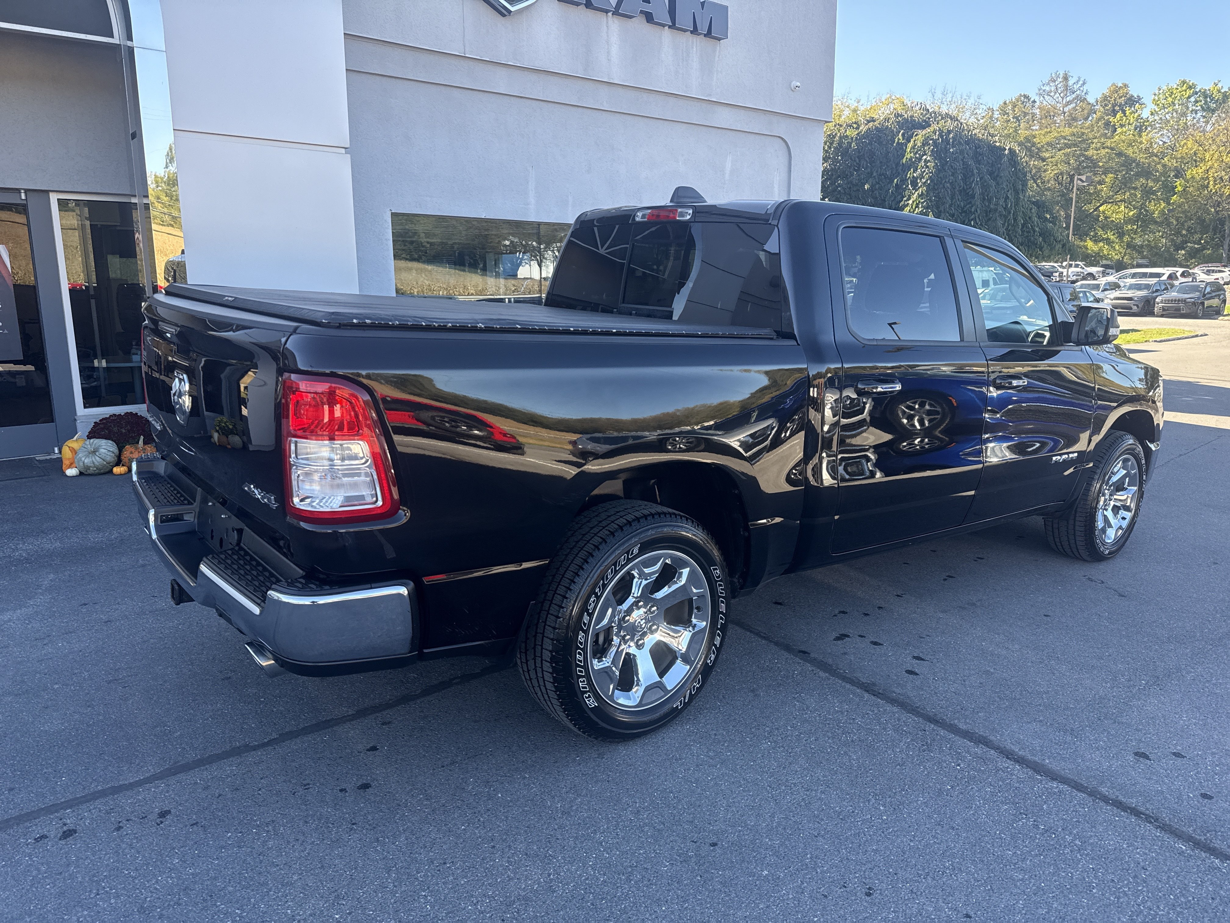Used 2019 RAM 1500 Big Horn AWD/4WD image 3