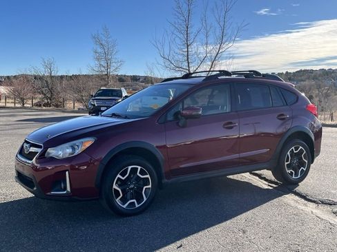 Used 2016 Subaru Crosstrek 2.0i Limited image 1