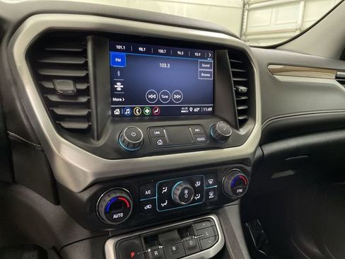 Used 2023 GMC Acadia SLE w/ Driver Convenience Package image 25