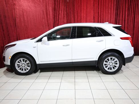 Used 2019 Cadillac XT5 FWD image 4