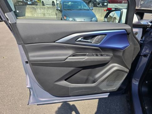 New 2025 Chevrolet Equinox EV LT w/ Active Safety Package 3 image 21