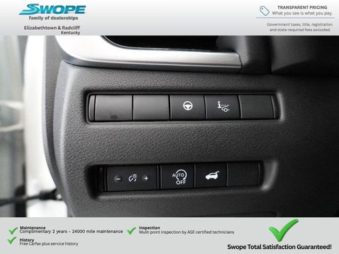 Used 2025 Nissan Rogue SL w/ Tech Package FWD image 16