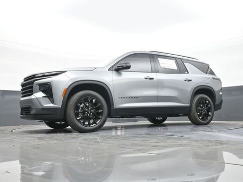 New 2026 Chevrolet Traverse LT w/ Midnight/Sport Edition FWD image 55