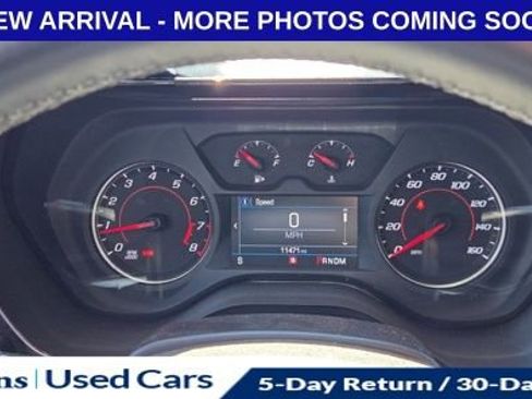 Used 2021 Chevrolet Camaro LT w/ Wild Cherry Design Package 2 image 13