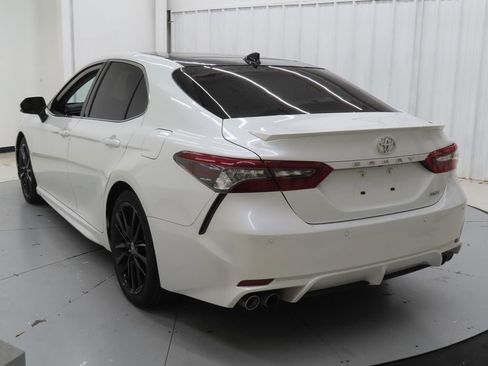 Used 2024 Toyota Camry XSE FWD image 5