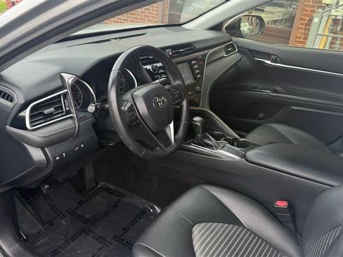 Used 2018 Toyota Camry SE image 26