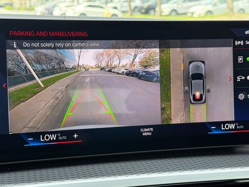 Certified 2023 BMW i4 M50 image 25