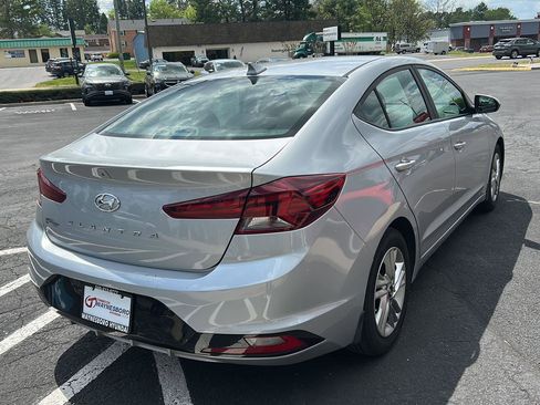 Used 2020 Hyundai Elantra SEL w/ Cargo Package (C1) FWD image 8